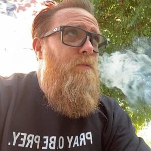 Meet your Posher, Aaron